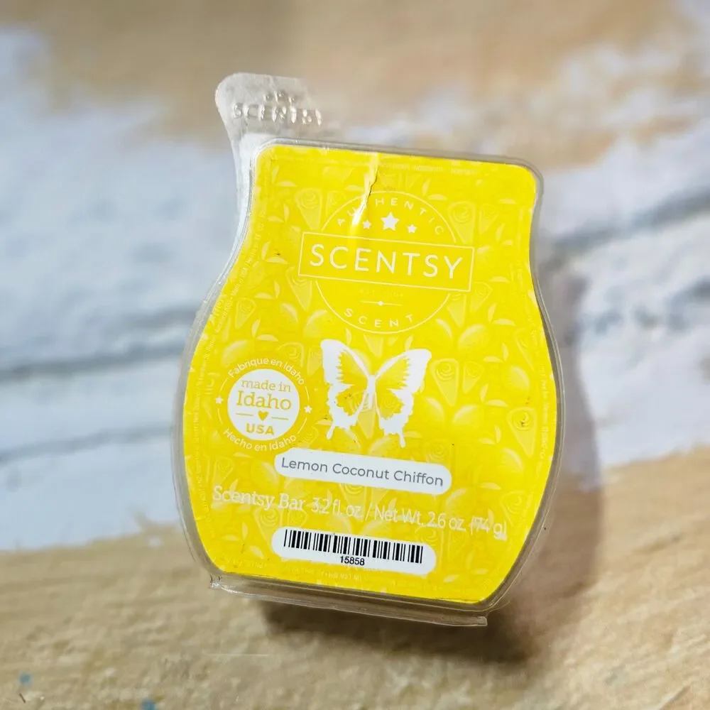 Scentsy Lemon Coconut Chiffon Wax Bar Retired Scent New Clamshell Wax Melt